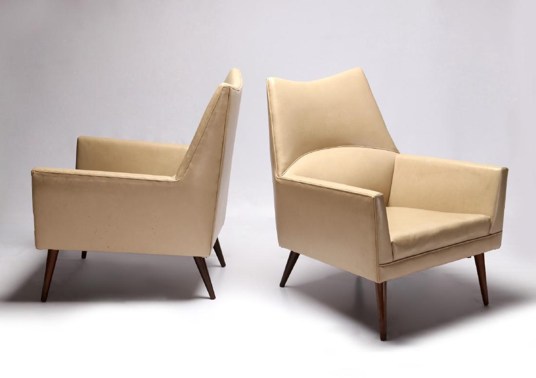 A PAIR PAUL MCCOBB VINYL SQUIRM LOUNGE CHAIRS (1 of 8)