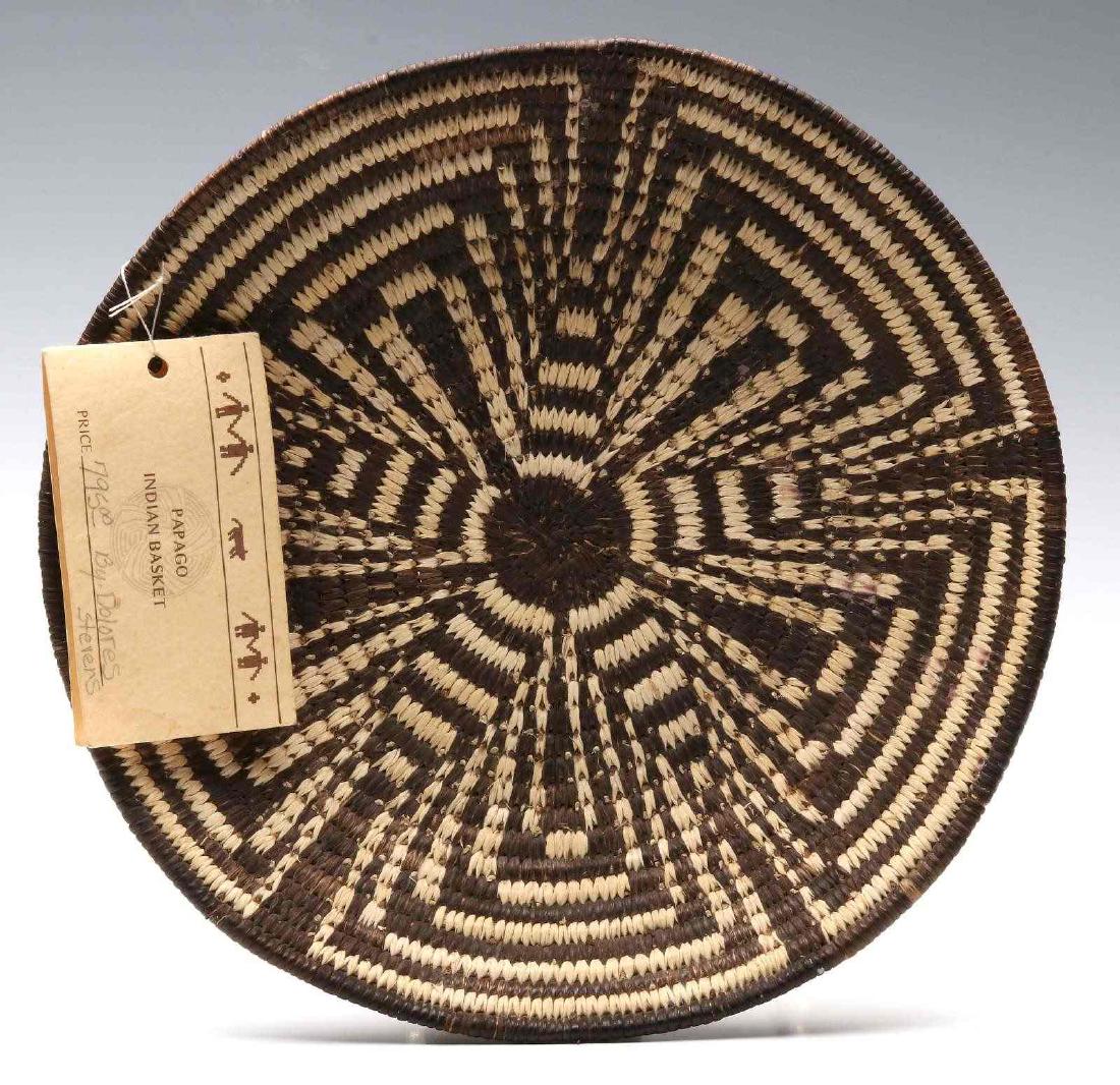 A FINE PAPAGO INDIAN BASKETRY TRAY (1 of 8)