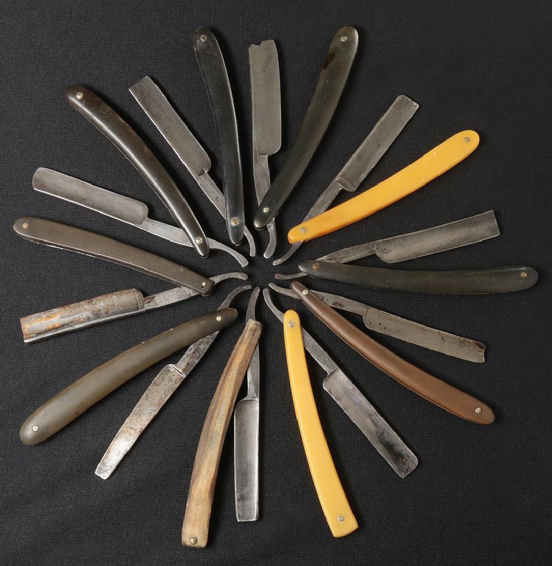 LOT OF TEN STRAIGHT RAZORS (1 of 10)