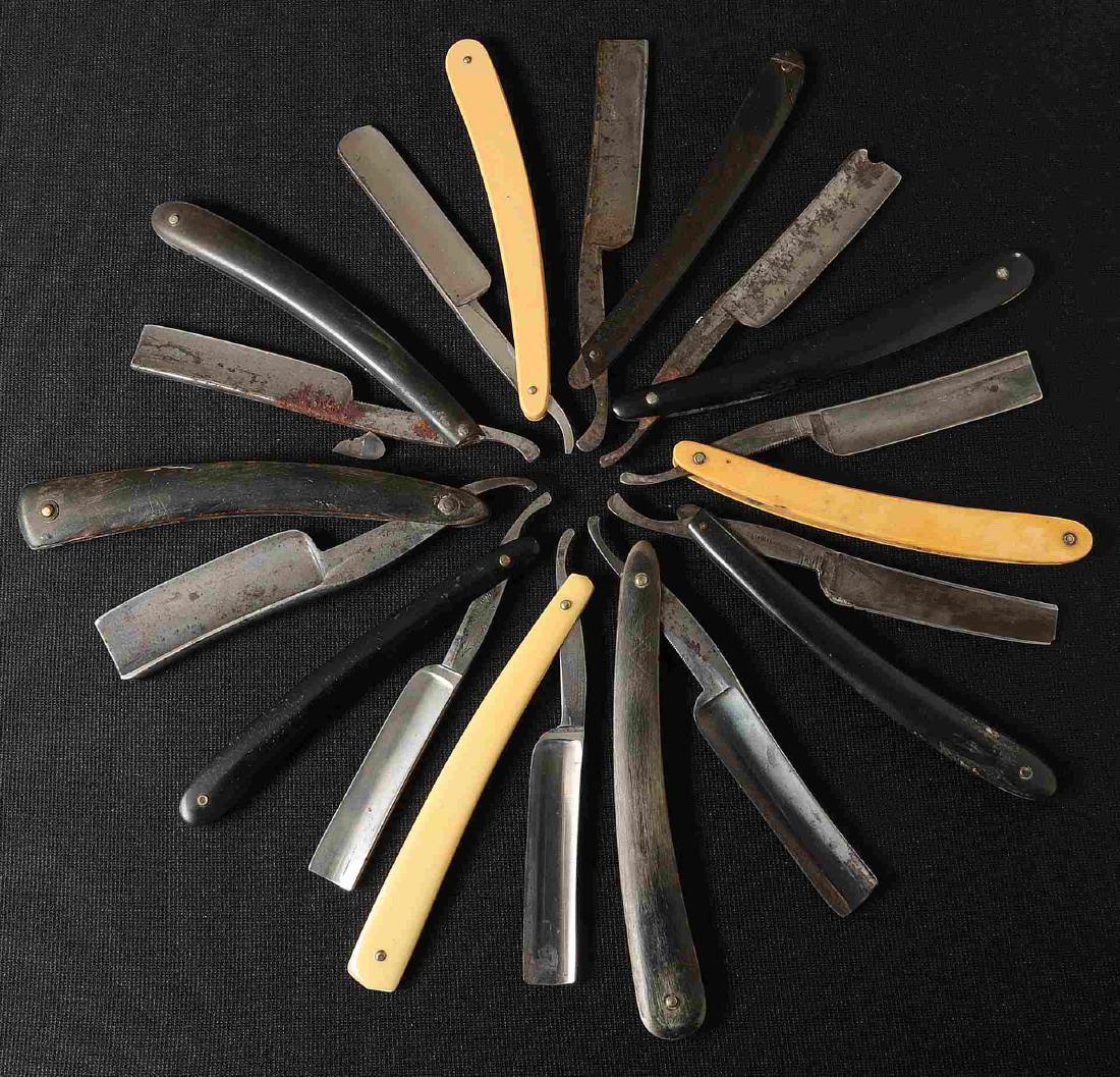 LOT OF TEN STRAIGHT RAZORS (1 of 10)