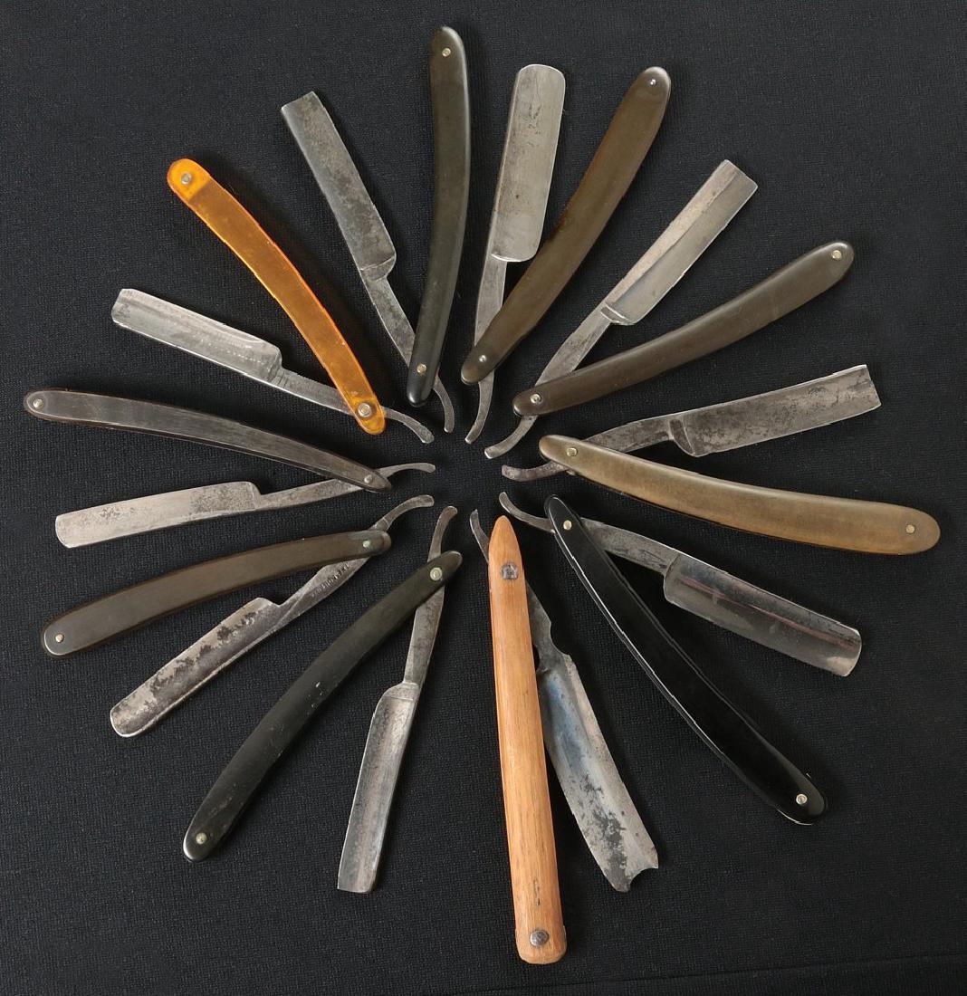 LOT OF TEN STRAIGHT RAZORS (1 of 10)