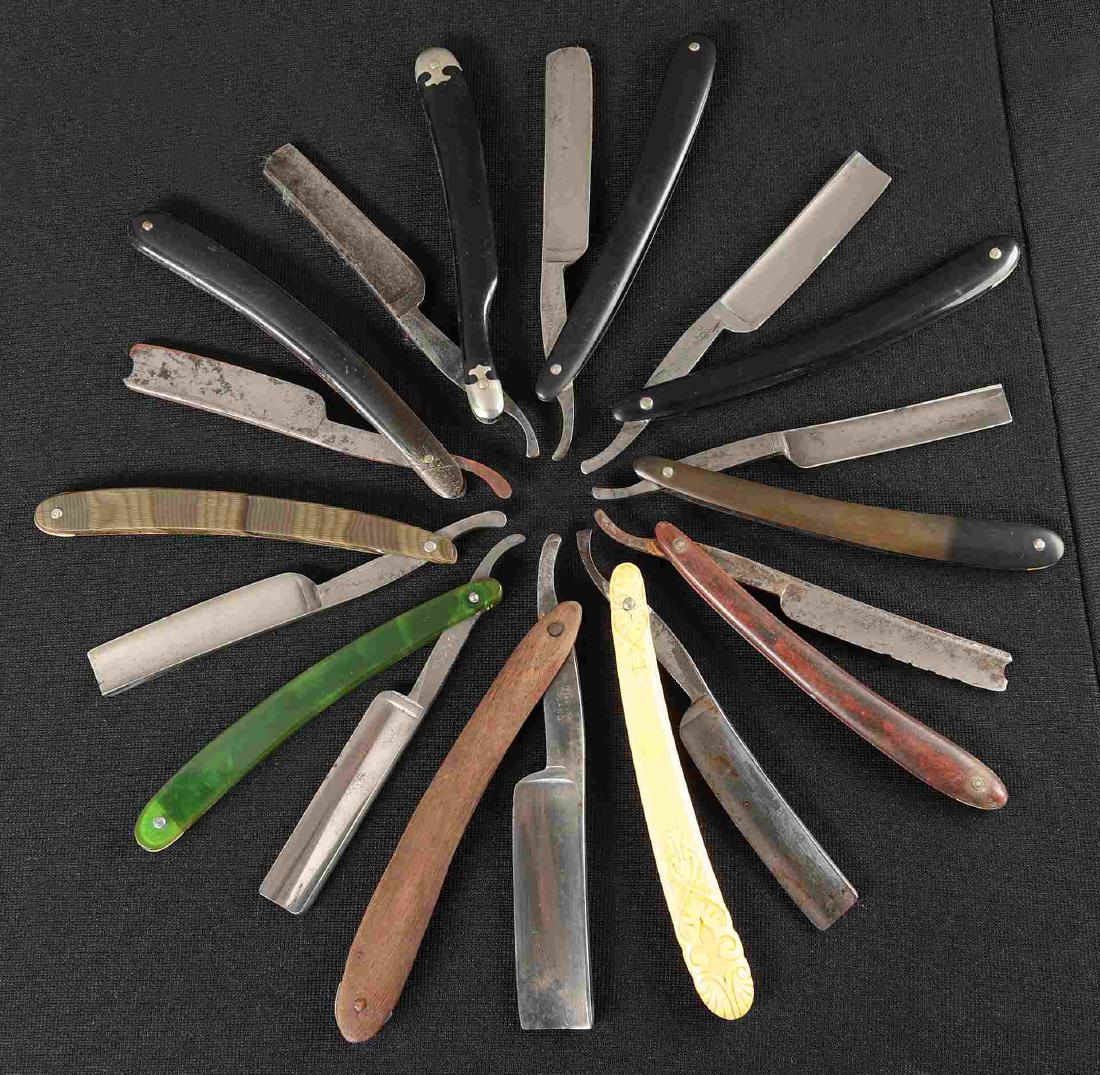 LOT OF TEN STRAIGHT RAZORS (1 of 2)