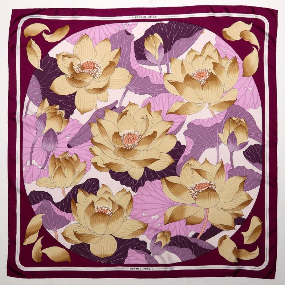 AN HERMES FRENCH DESIGNER SILK SCARF (1 of 10)