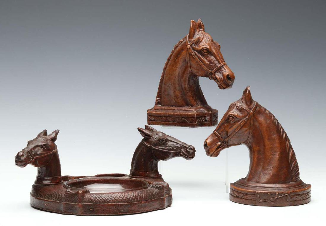 SYROCO WOOD BOOKENDS AND ASHTRAY WITH HORSES (1 of 9)