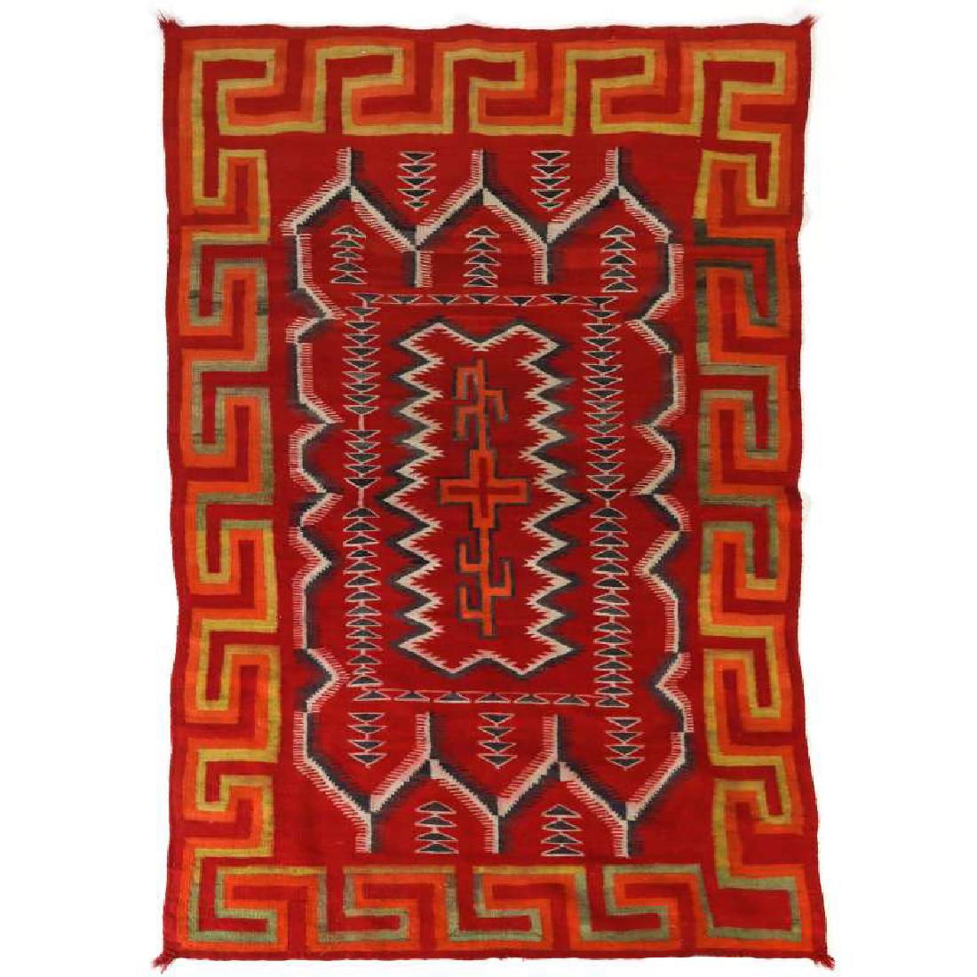 AN EARLY 20TH CENTURY NAVAJO WEAVING (1 of 10)