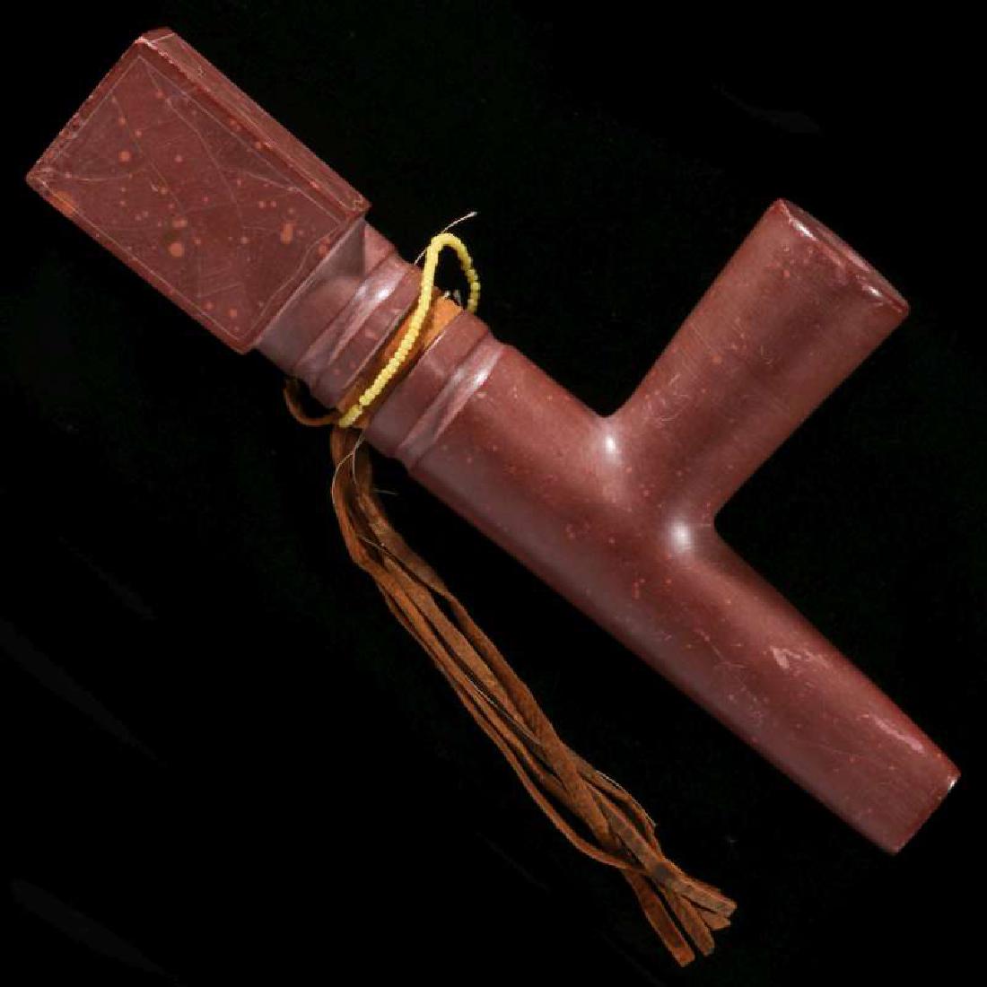 A CARVED CATLINITE PIPESTONE PIPE  ca. 1930-1950 (1 of 9)