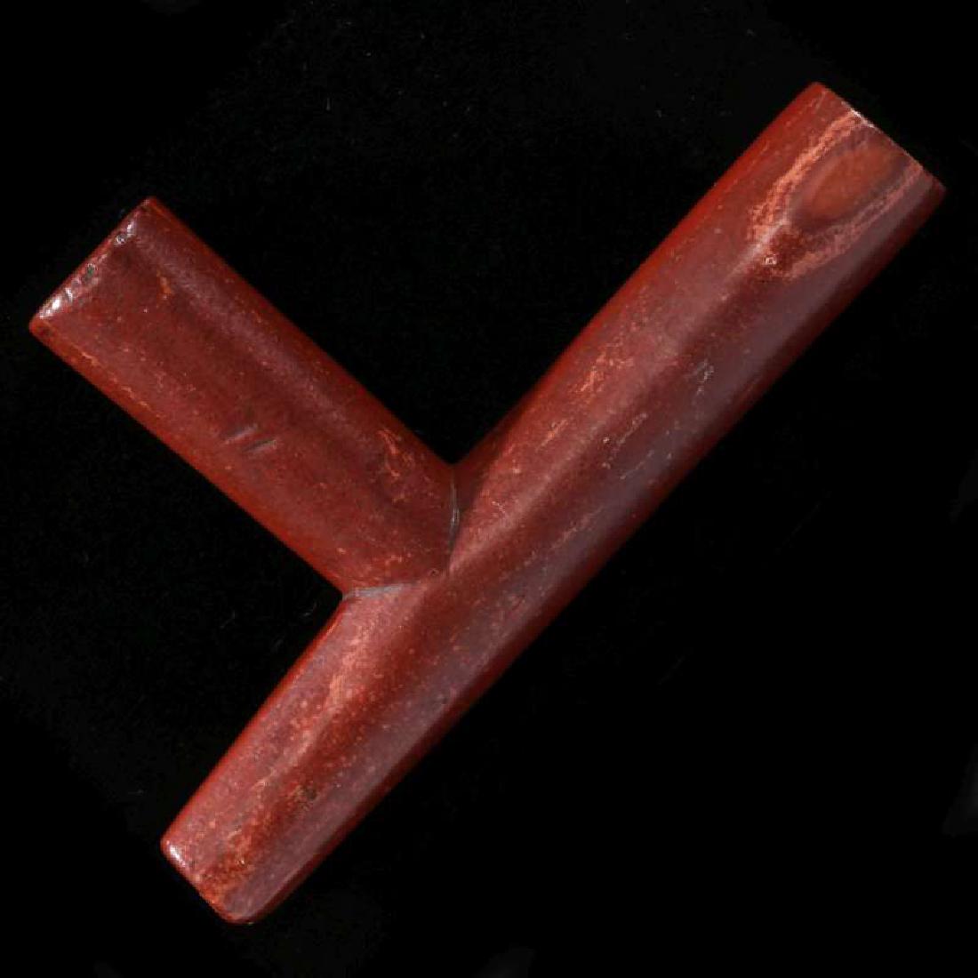 A GOOD CARVED CATLINITE PIPESTONE PIPE ca.1900 (1 of 8)