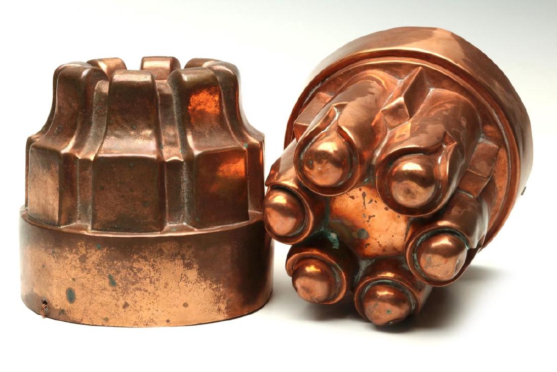 TWO ANTIQUE COPPER JELLY MOLDS (1 of 6)