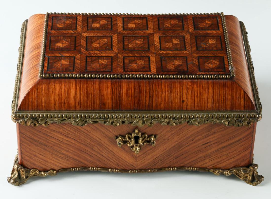 A FINE 19TH C. FRENCH KINGWOOD BOX WITH ORMOLU (1 of 9)