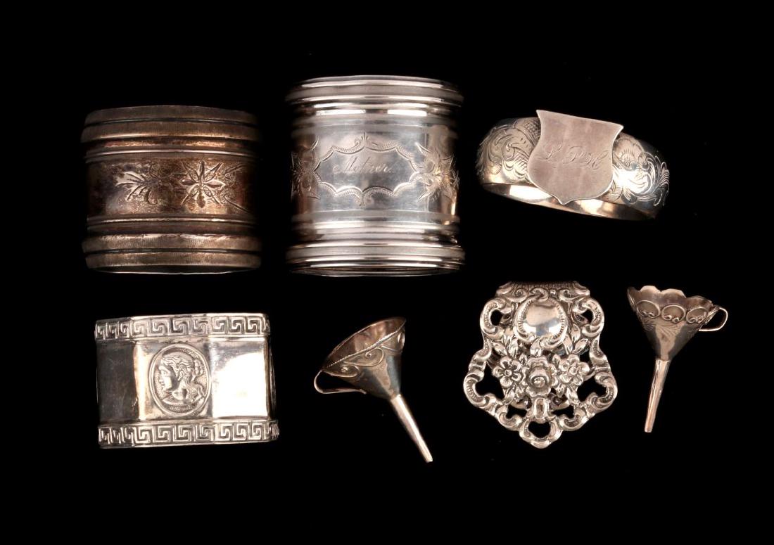 AN ESTATE LOT OF STERLING SILVER ARTICLES (1 of 4)