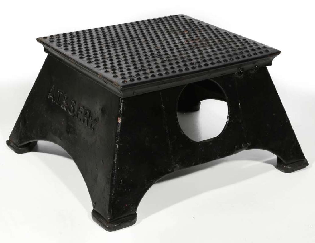 AN AT&SF SANTA FE RR MORTON STEP STOOL (1 of 7)