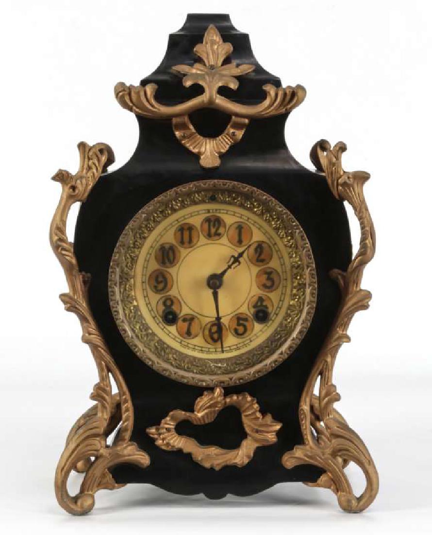 A NEW HAVEN CORYDON FRENCH STYLE MANTEL CLOCK (1 of 12)