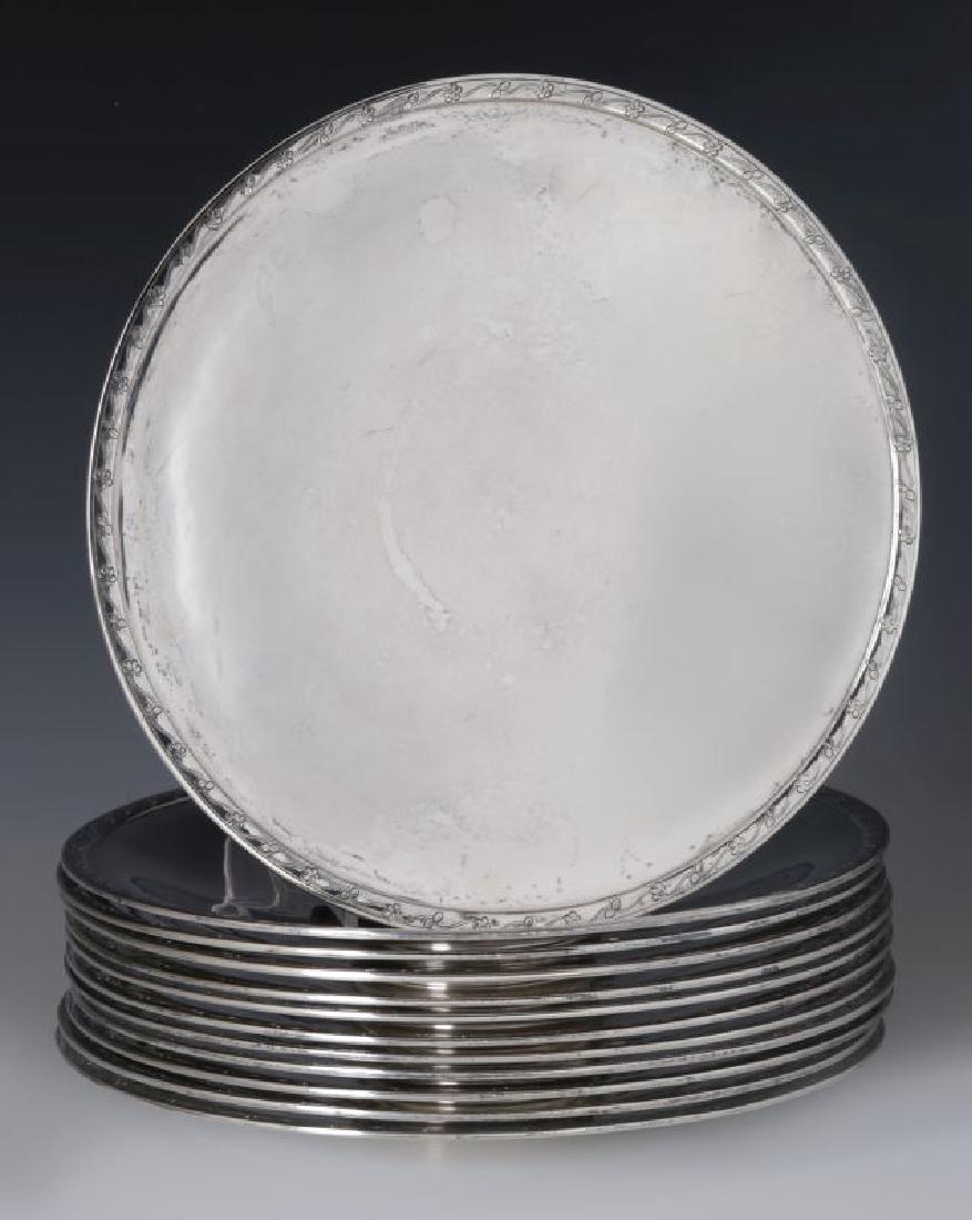 TWELVE ARTHUR STONE ARTS & CRAFTS SILVER PLATES (1 of 5)