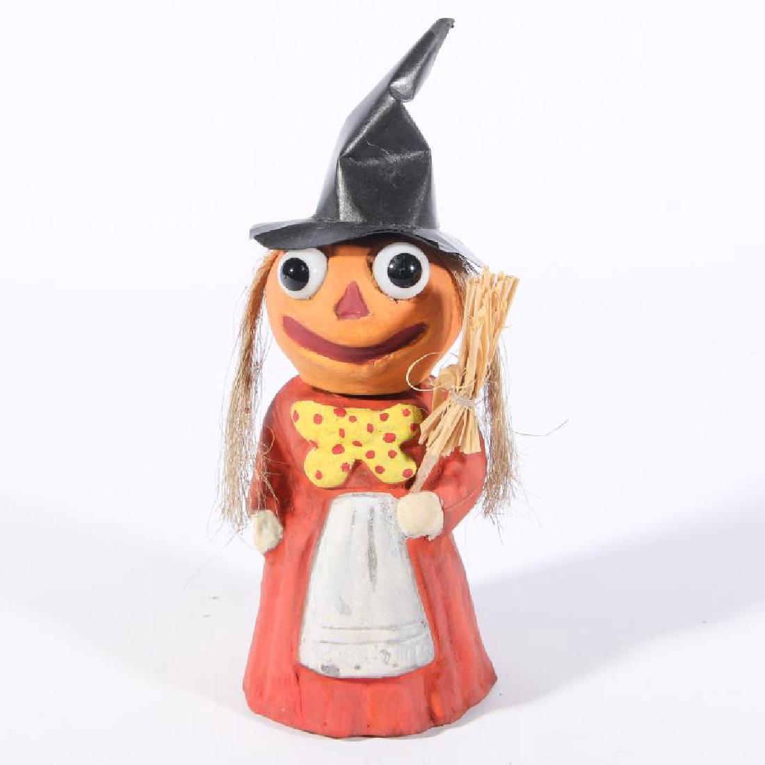 A HALLOWEEN WITCH COMPOSITION CANDY CONTAINER (1 of 7)