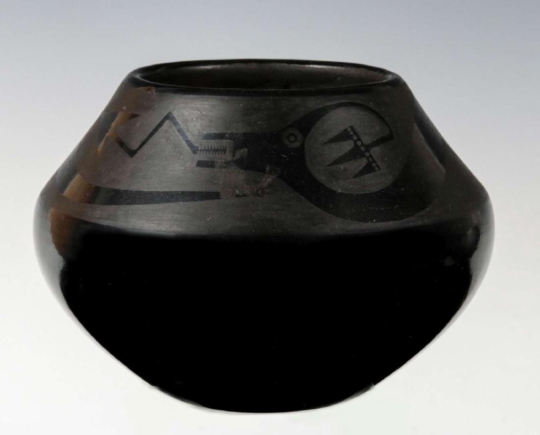 A SAN ILDEFONSO POTTERY VASE SIGNED MARIE & JULIAN (1 of 9)