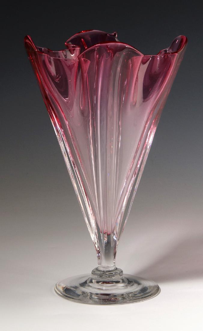 A STEUBEN GROTESQUE SHADED RUBINA ART GLASS VASE (1 of 5)