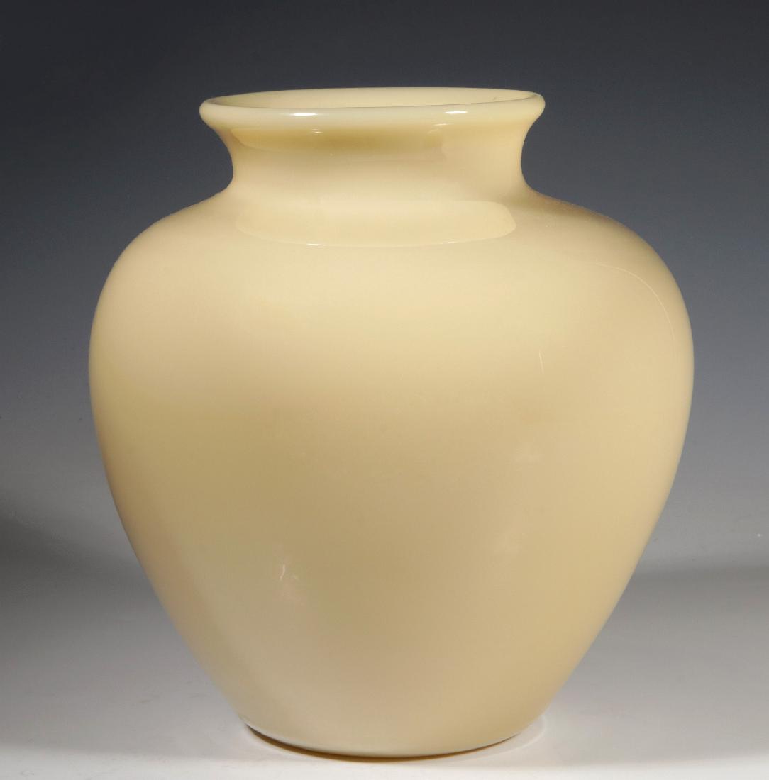 A STEUBEN IVORY VASE SHAPE NUMBER 2683 (1 of 5)