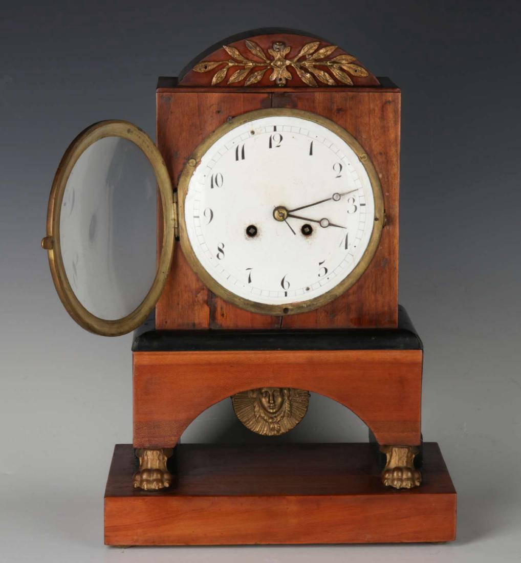 A 19TH CENTURY BIEDERMEIER  STYLE SHELF CLOCK (1 of 13)