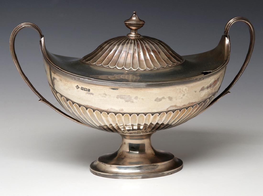 AN ADAM STYLE STERLING SILVER COVERED TUREEN (1 of 10)