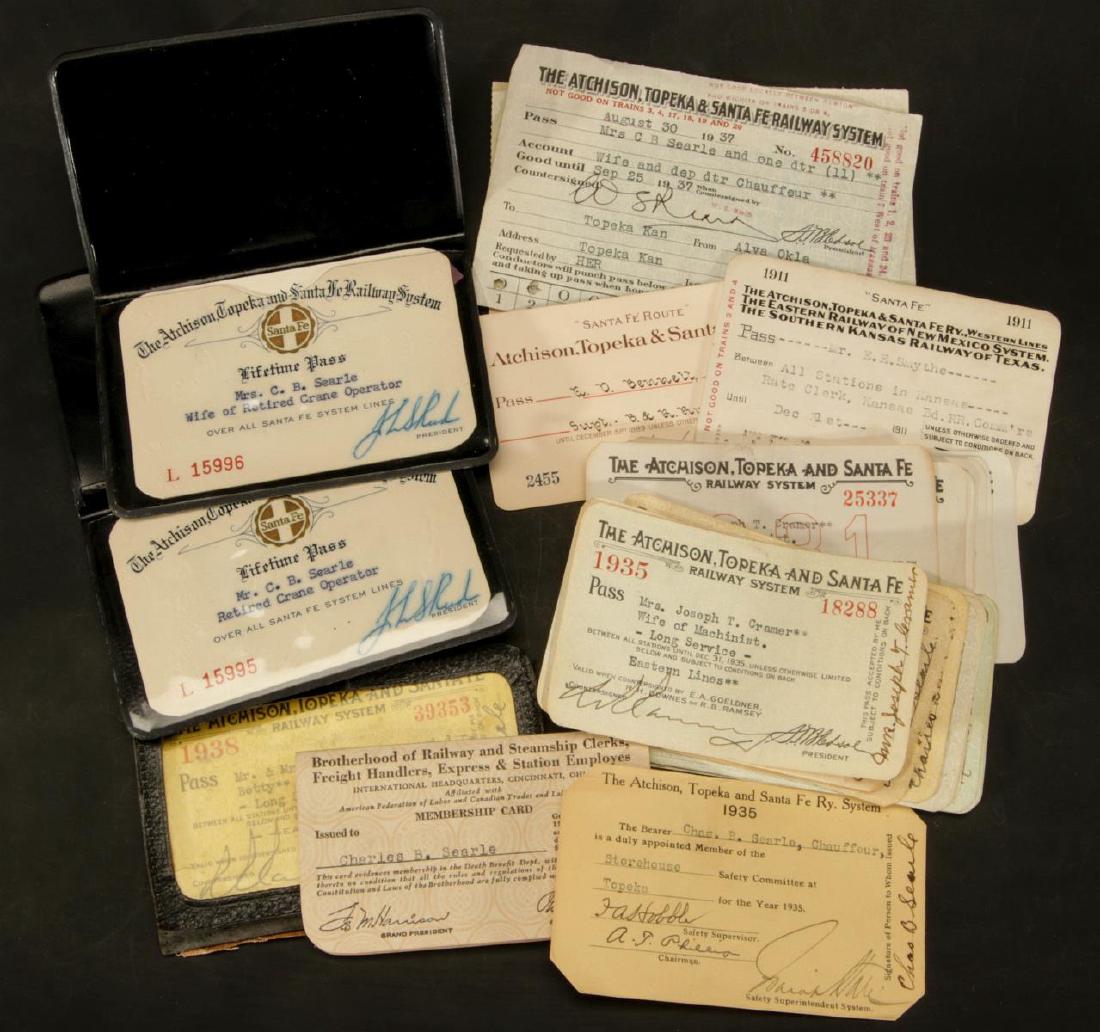 A COLLECTION OF 1930s SANTA FE RAILROAD PASSES ETC (1 of 5)