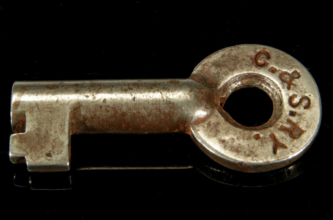 A COLORADO AND SOUTHERN RAILROAD SWITCH KEY (1 of 8)