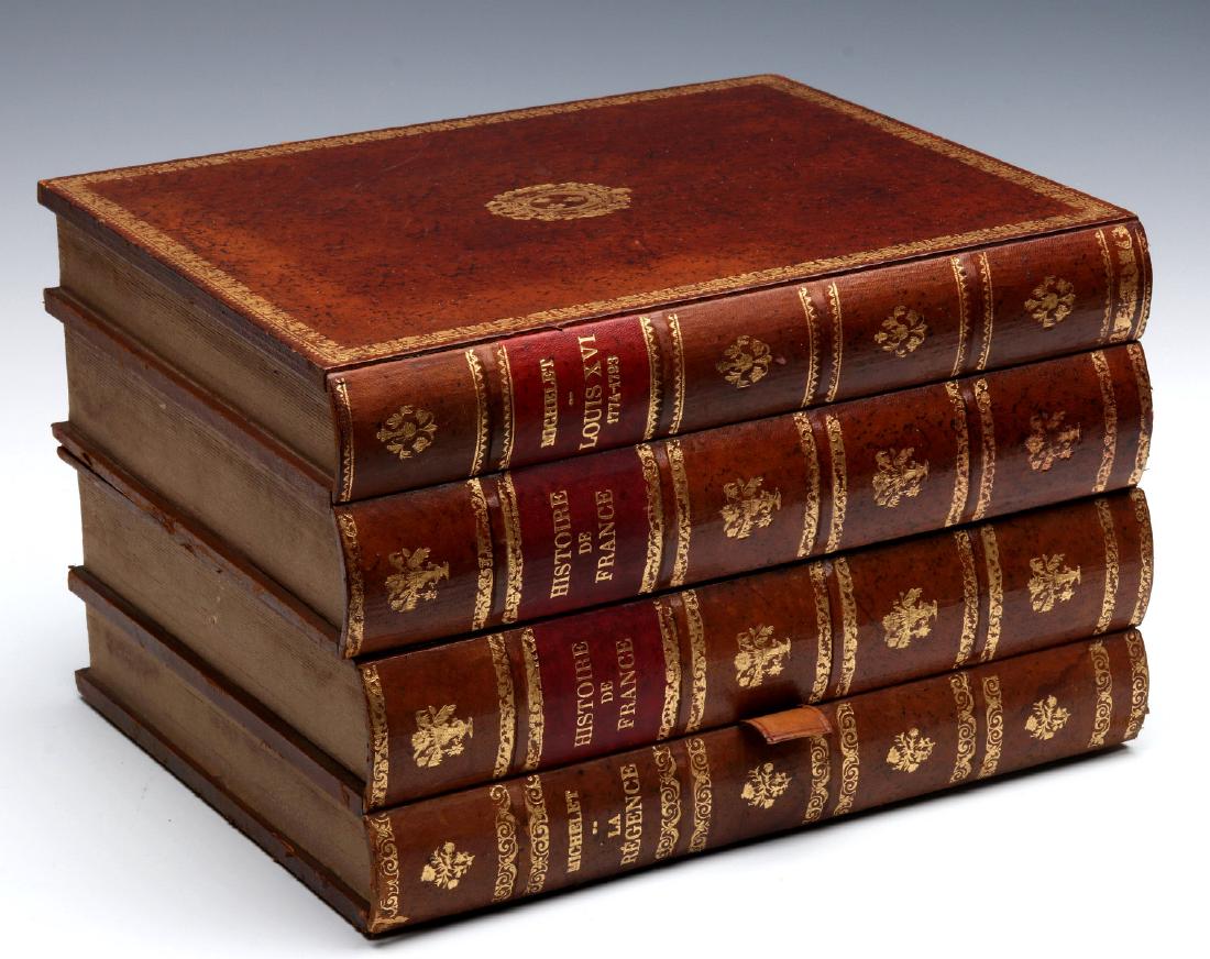 AN EARLY 20TH C. FRENCH FAUX LEATHER BOOKS BOX (1 of 7)