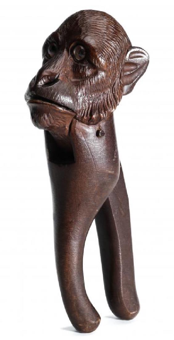 A GOOD CIRCA 1900 BLACK FOREST MONKEY NUT CRACKER (1 of 8)