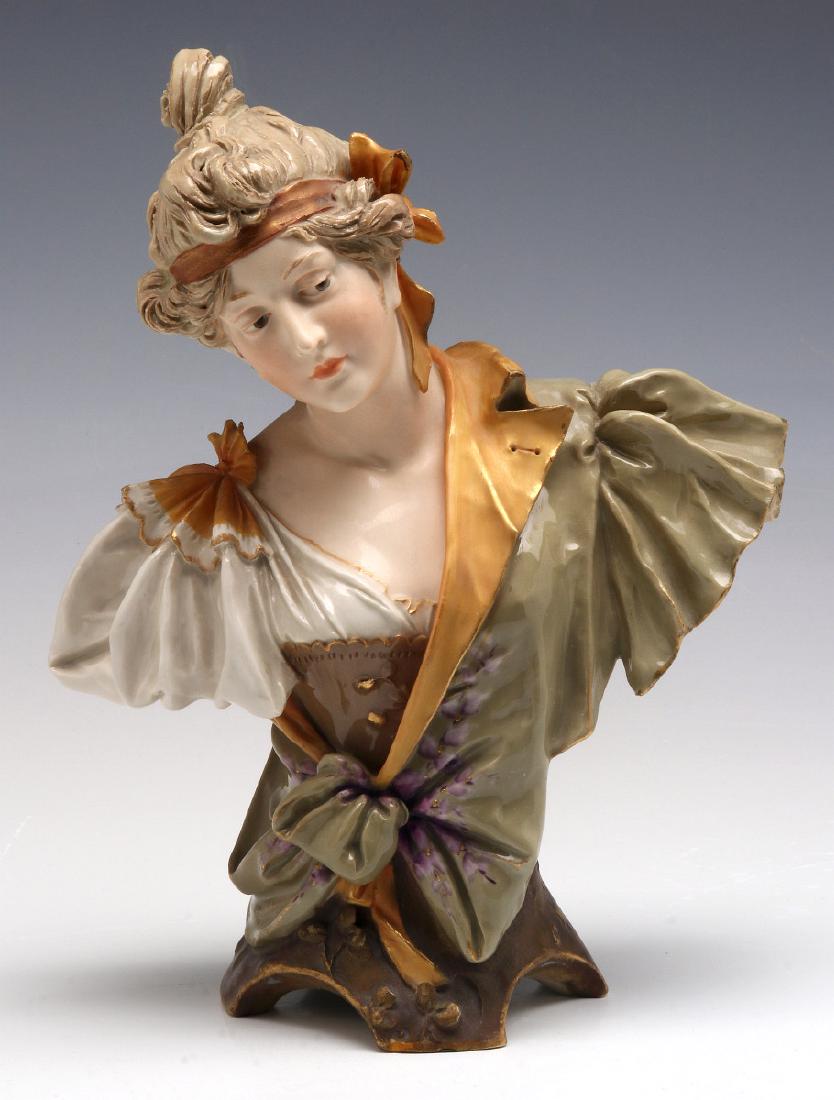 AN AMPHORA ART NOUVEAU BUST SIGNED ERNST WAHLIS (1 of 10)