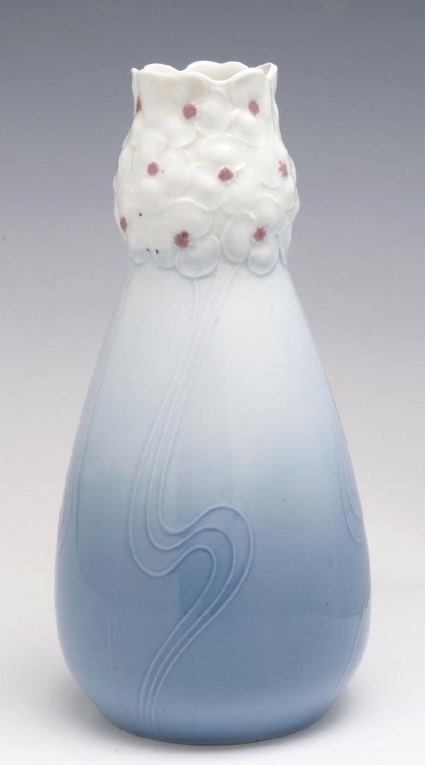 CIRCA 1910 BLOCH & CO. EICHWALD ART NOUVEAU VASE (1 of 10)