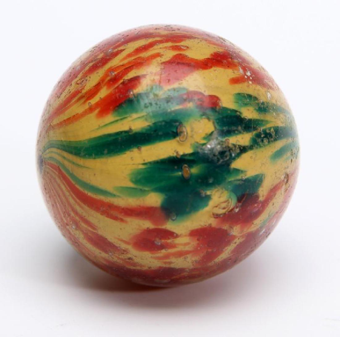 A 1.75 INCH ANTIQUE ONION SKIN MARBLE (1 of 10)