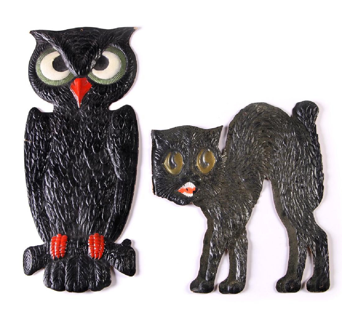 VINTAGE DIE-CUT EMBOSSED HALLOWEEN DECORATIONS (1 of 6)