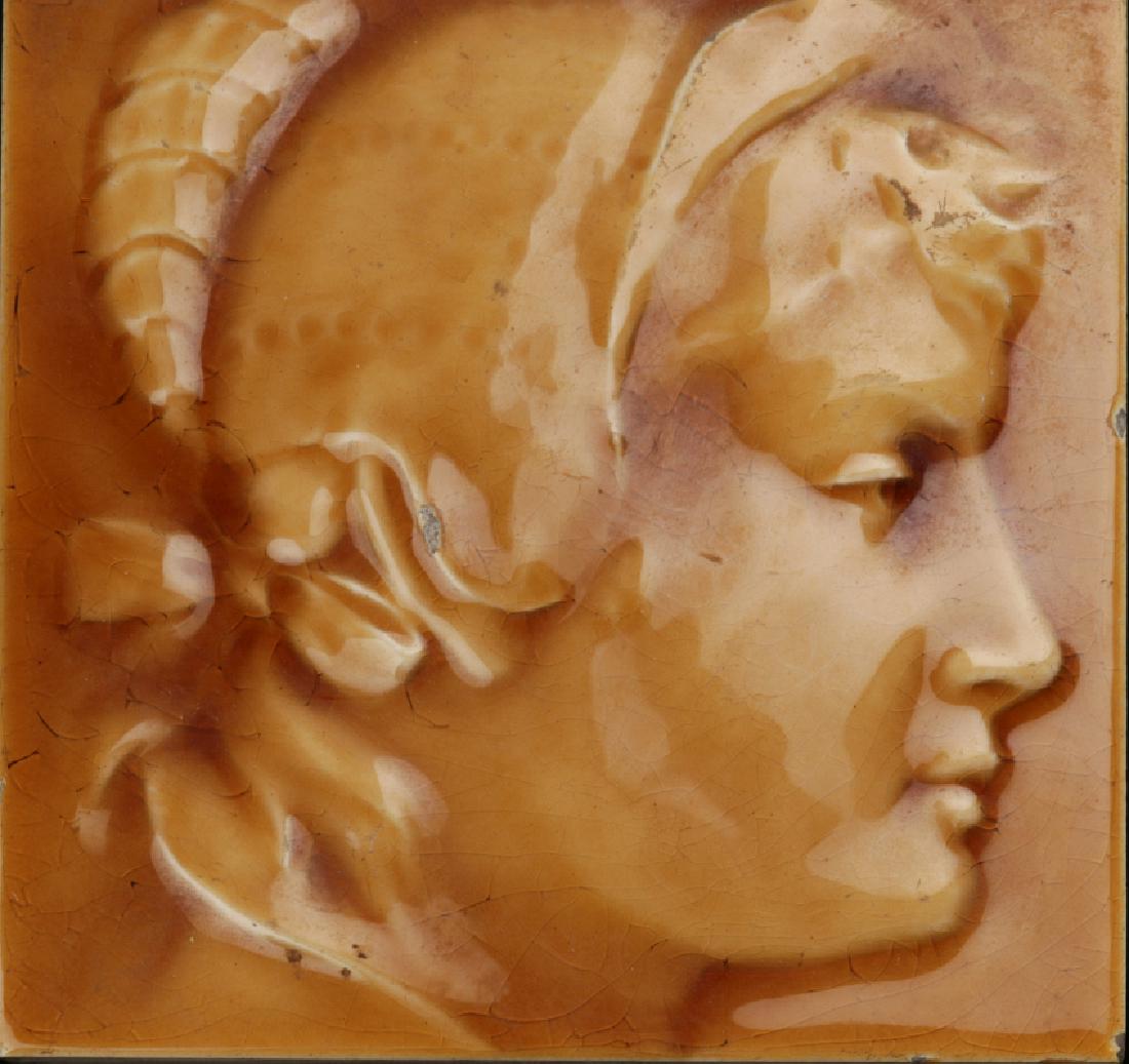 A 19TH C. PORTRAIT TILE, AMERICAN ENCAUSTIC TILING (1 of 5)