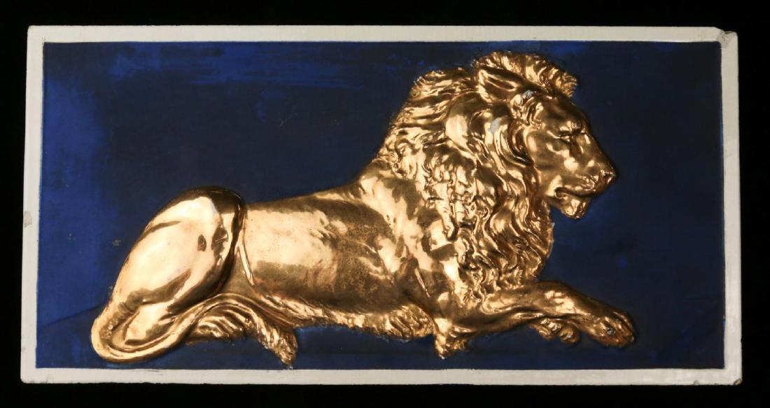 AN AMERICAN ENCAUSTIC TILING CO. GILDED LION TILE (1 of 5)