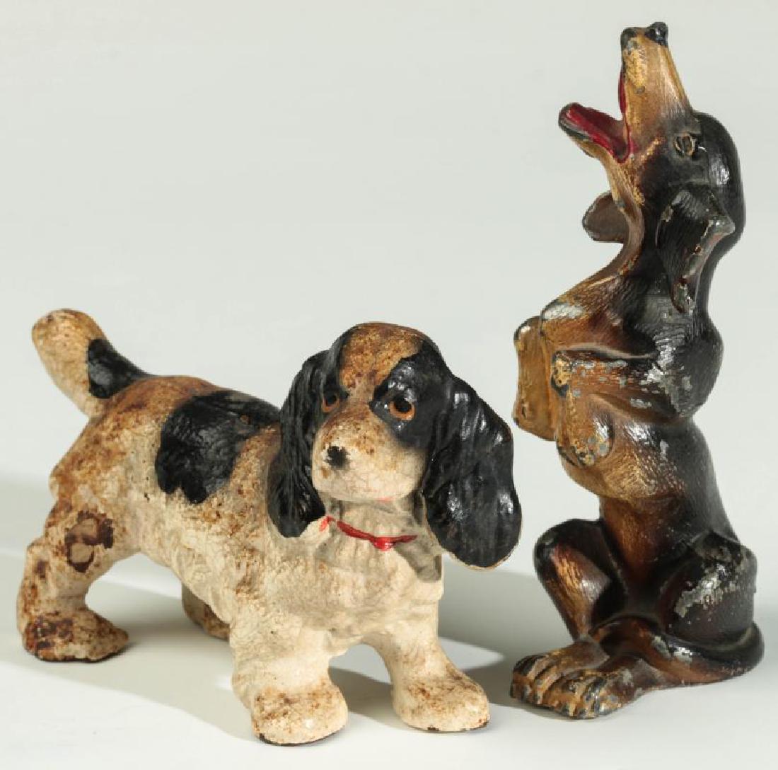 A VINTAGE HUBLEY CAST IRON DOG PAPERWEIGHT (1 of 7)