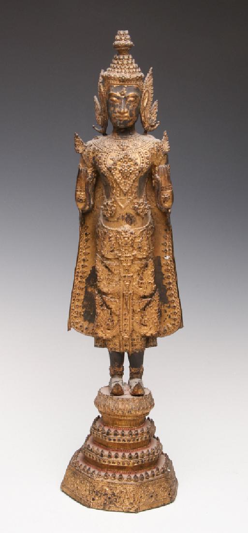 AN 18TH / 19TH CENT THAI STANDING FIGURE OF BUDDHA (1 of 9)