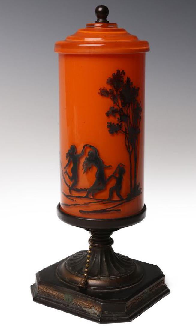 AN ART DECO DEVILBISS PERFUME LAMP (1 of 11)