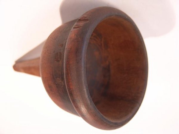 19TH CENT.HAND CARVED WALNUT FUNNEL - 2