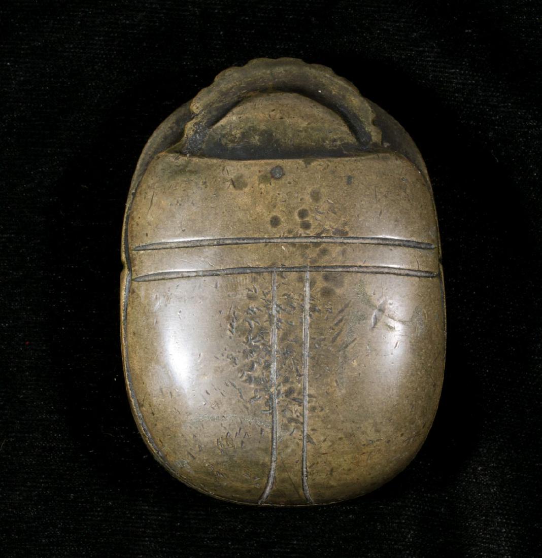 A DUTCH BOY PAINT BRASS ADVERTISING SCARAB PAPERWEIGHT (1 of 6)