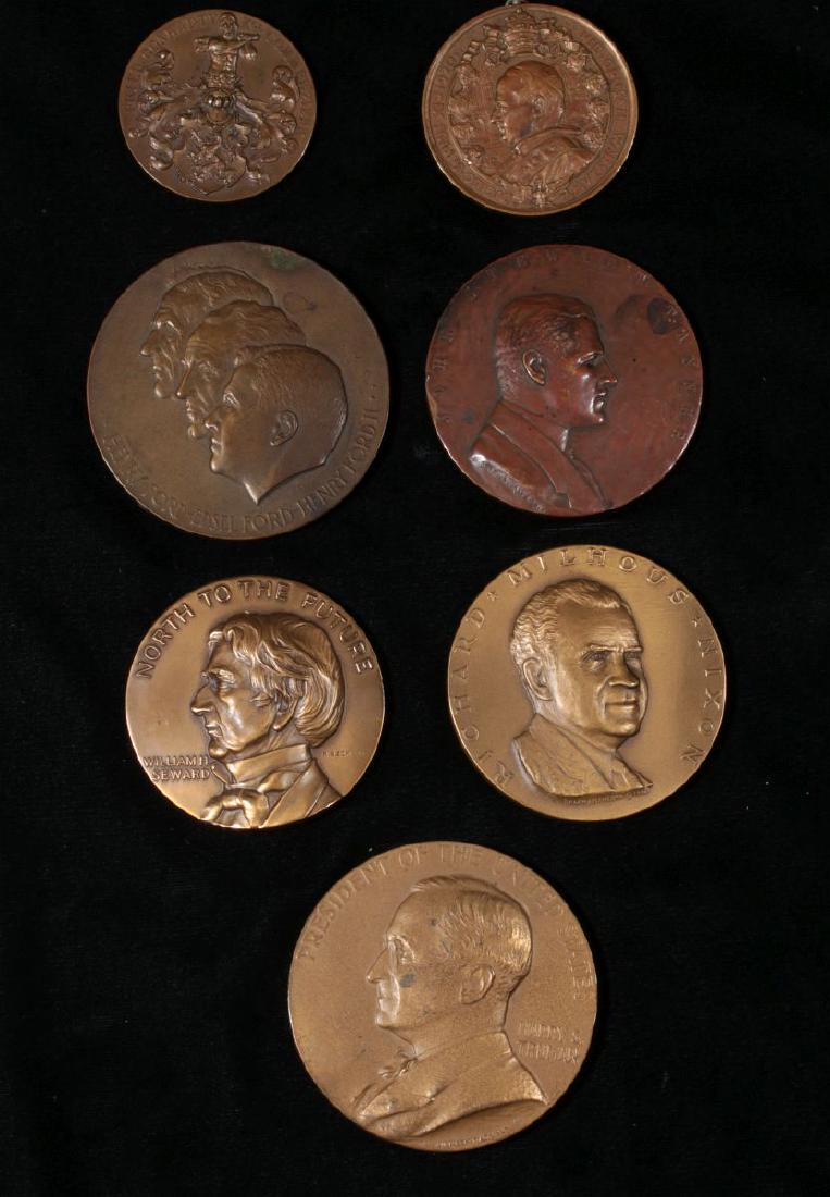 BRONZE STATESMAN AND PRESIDENTIAL TABLE MEDALS (1 of 6)