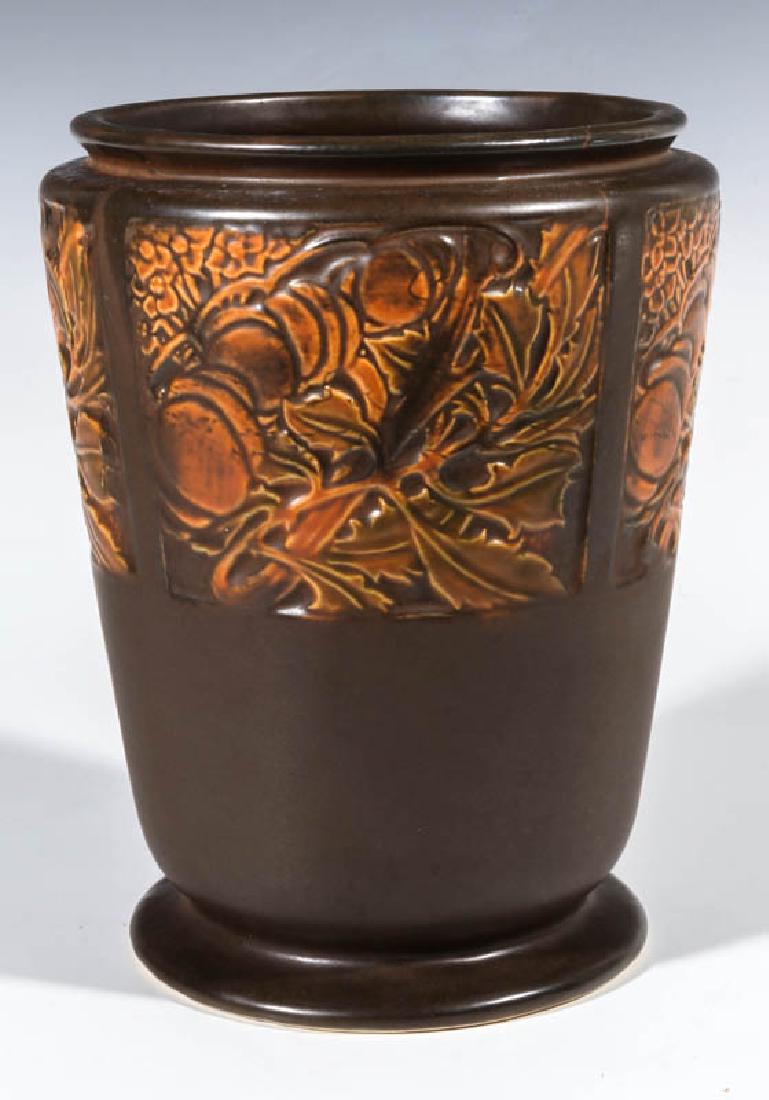 A ROSEVILLE PANEL PATTERN ART POTTERY VASE (1 of 10)