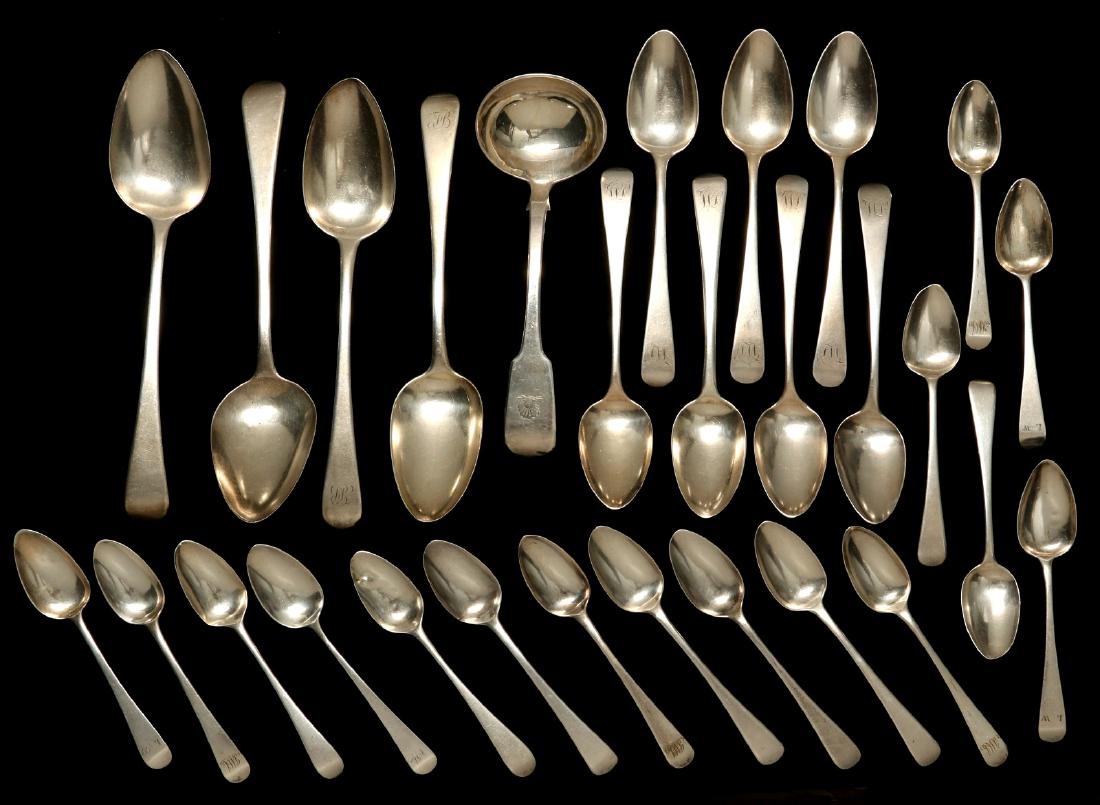 A COLLECTION OF GEORGIAN STERLING SPOONS C. 1800 (1 of 12)
