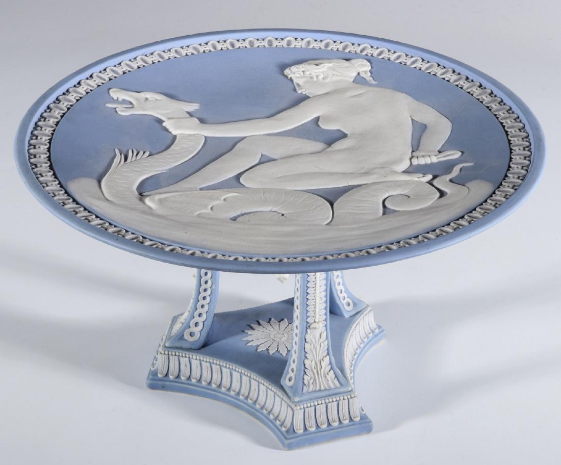 A FINE EARLY WEDGWOOD JASPER CLASSICAL THEME TAZZA (1 of 11)