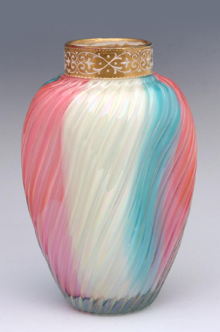 A GOOD THOMAS WEBB RAINBOW CASED ART GLASS VASE (1 of 10)