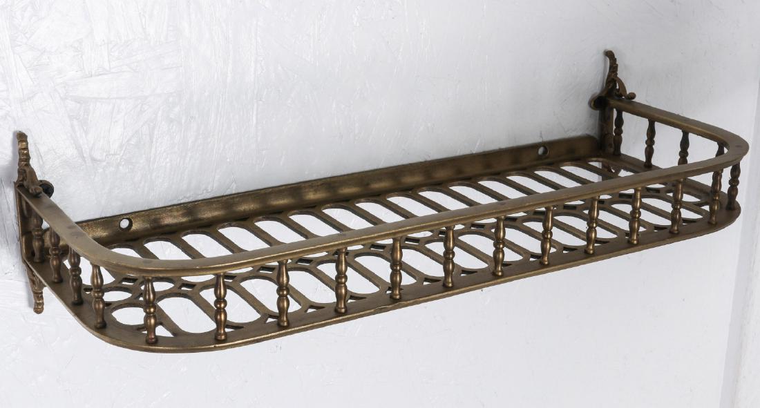 AN ADLAKE RAILCAR COMB AND BRUSH RACK (1 of 7)