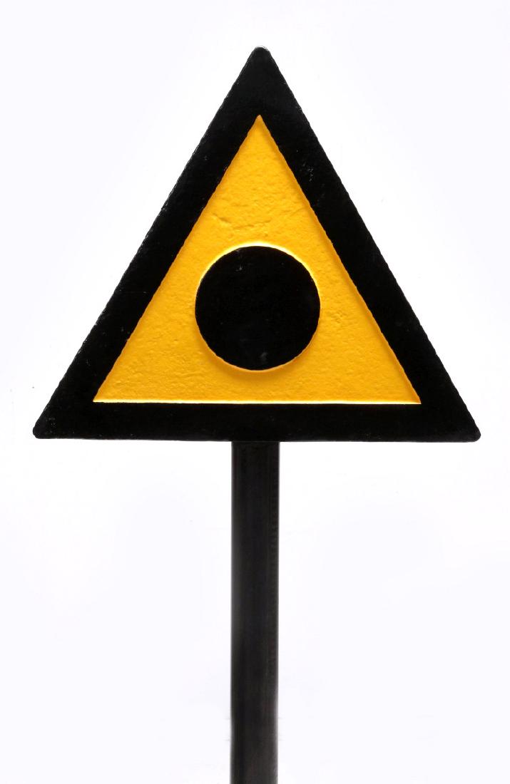 A RARE CAST IRON RAILROAD SNOWPLOW SIGNAL SIGN (1 of 8)