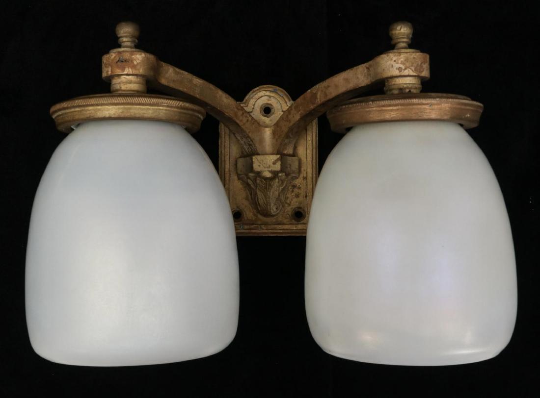 A PULLMAN CO. TWO-LIGHT RAILCAR LIGHT (1 of 9)