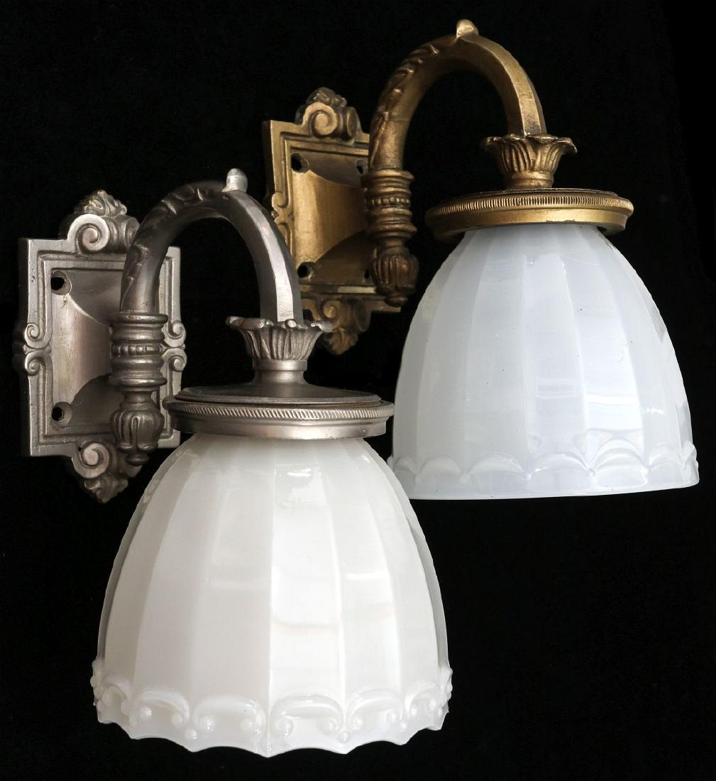 TWO PULLMAN COMPANY RAILCAR SIDE LAMPS (1 of 11)