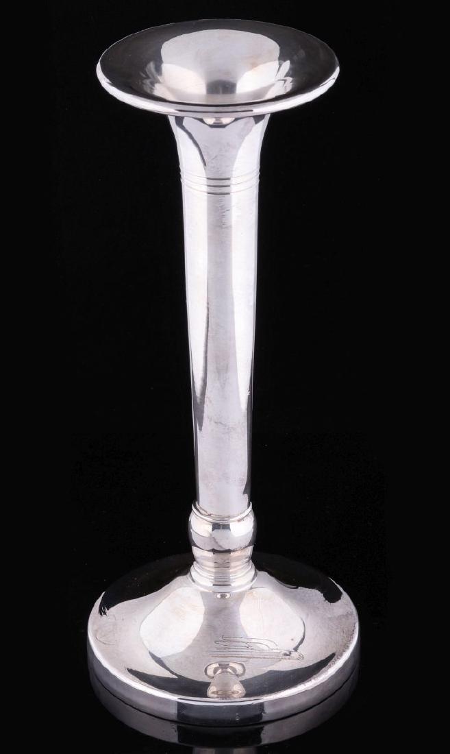 A UNION PACIFIC BUD VASE WITH WINGED STREAMLINER (1 of 10)