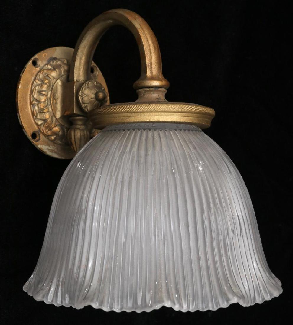 A PULLMAN COMPANY RAILCAR SIDE LAMP (1 of 8)