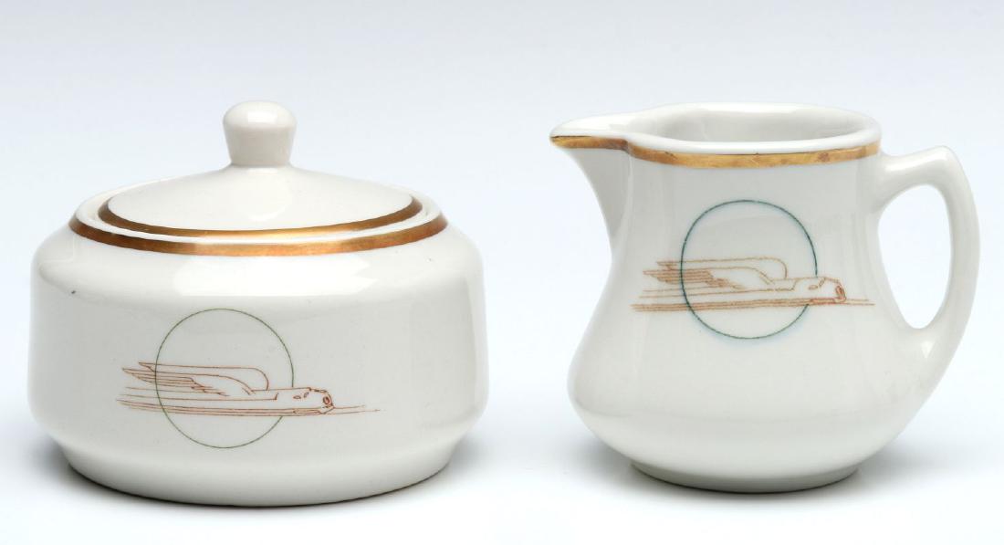 UNION PACIFIC RR WINGED STREAMLINER CREAM & SUGAR (1 of 11)